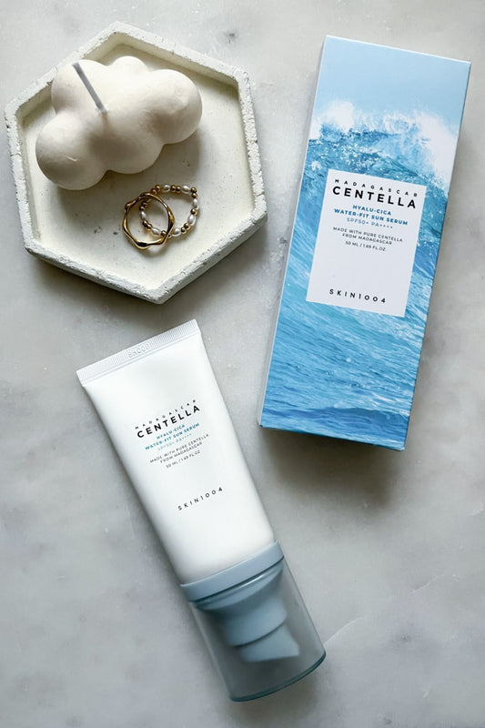 SKIN1004 Hyalu-Cica Water-Fit Sun Serum: el protector solar coreano ligero que hidrata y calma tu piel