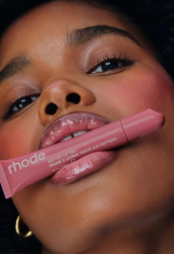 Rhode Peptide Lip Tint – Bálsamo labial hidratante con color y péptidos