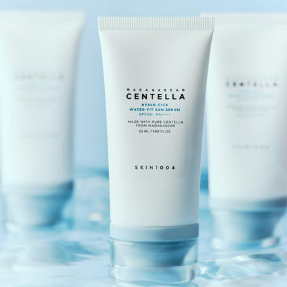 Skin1004 Centella Hyalu-Cica Water-Fit Sun Serum SPF50+ PA++++ – Protector solar coreano ligero